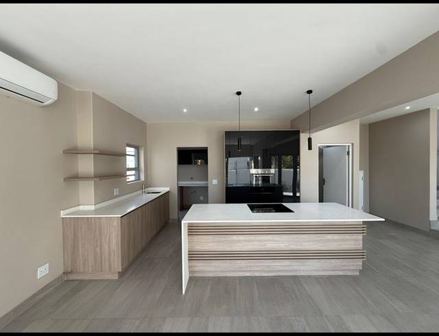 3 BEDROOM PROPERTY TO RENT IN BRYANSTON